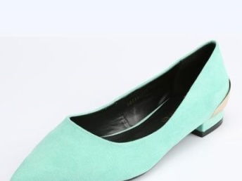 广州库存鞋服箱包收购指南 电商、工厂与仓库的长期合作策略