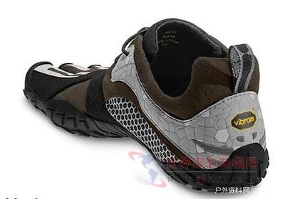 高考后解放双脚，皮革五指鞋伴你畅游山水间