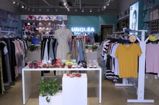 轻盈生活，轻松拥有——全场服饰鞋帽包类低至30元