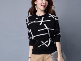 图 2016年秋冬新款女款圆领毛衣女式毛衣厂家直销 广州服装 鞋帽 箱包